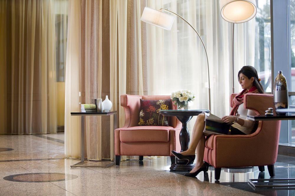 Hotel Embassy By Hilton Washington Dc Bethesda