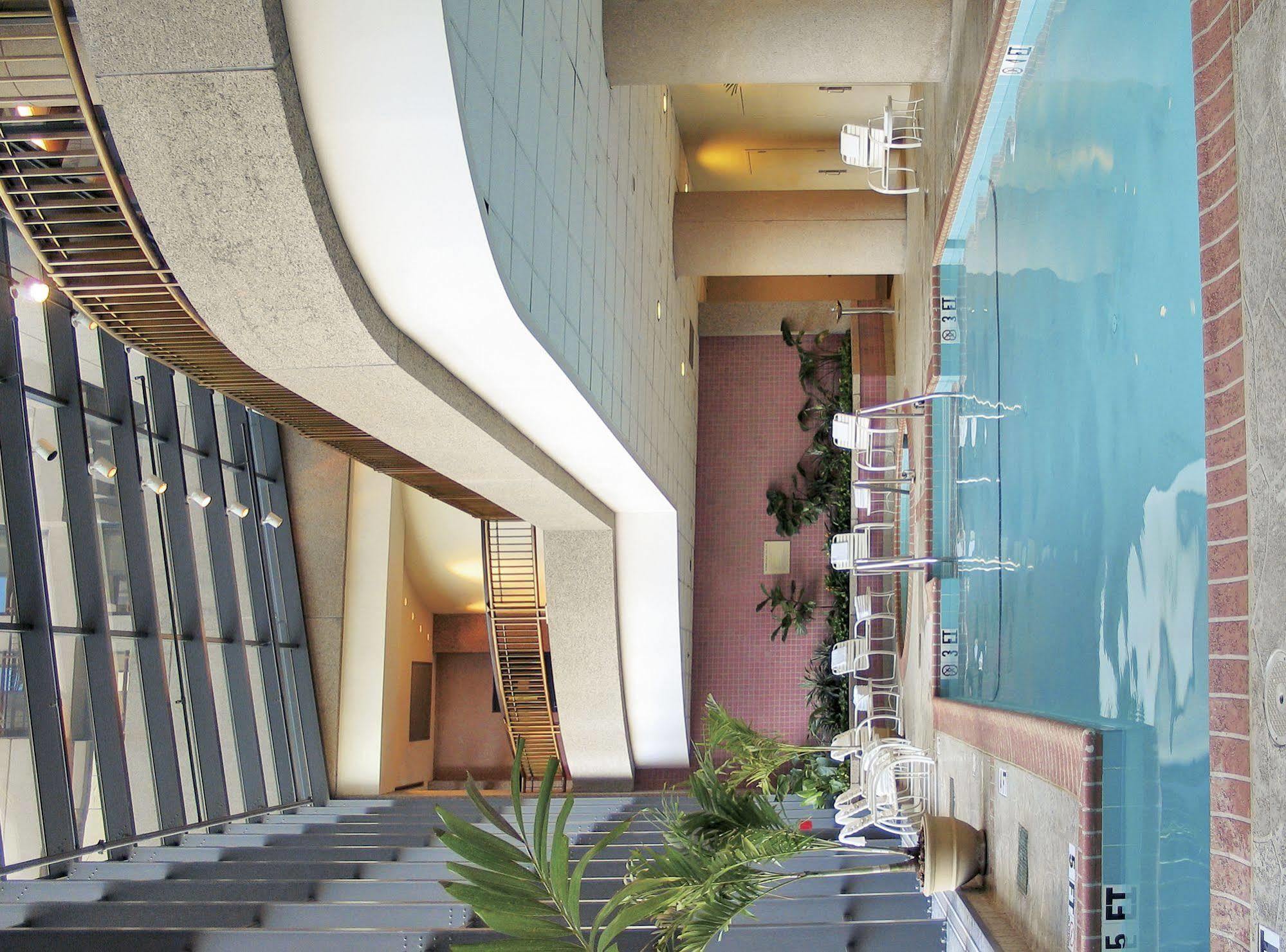 Embassy By Hilton Washington Dc Hotel 4*